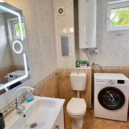 Fantastic In Apartment